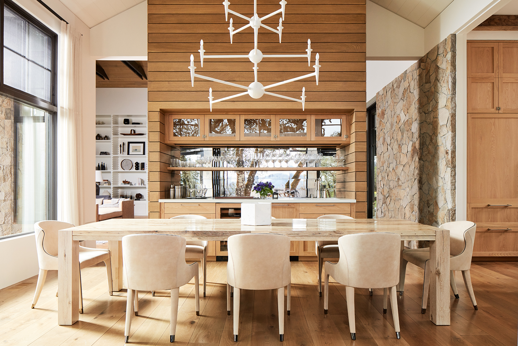 Jennifer_robins_interiors_projects_calistoga_JRI.MtnHomeRanch_100_1_dining_room_DR