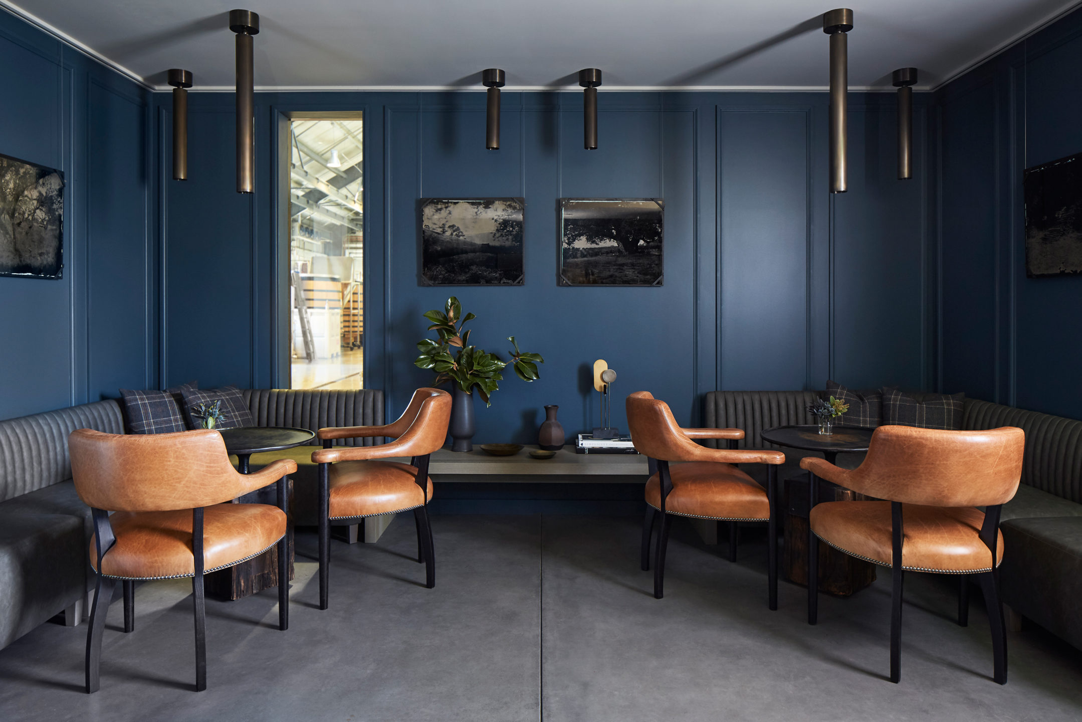 Jennifer_robins_interiors_projects_kosta_browne_winery_1KostaBrowne.LWD_seating