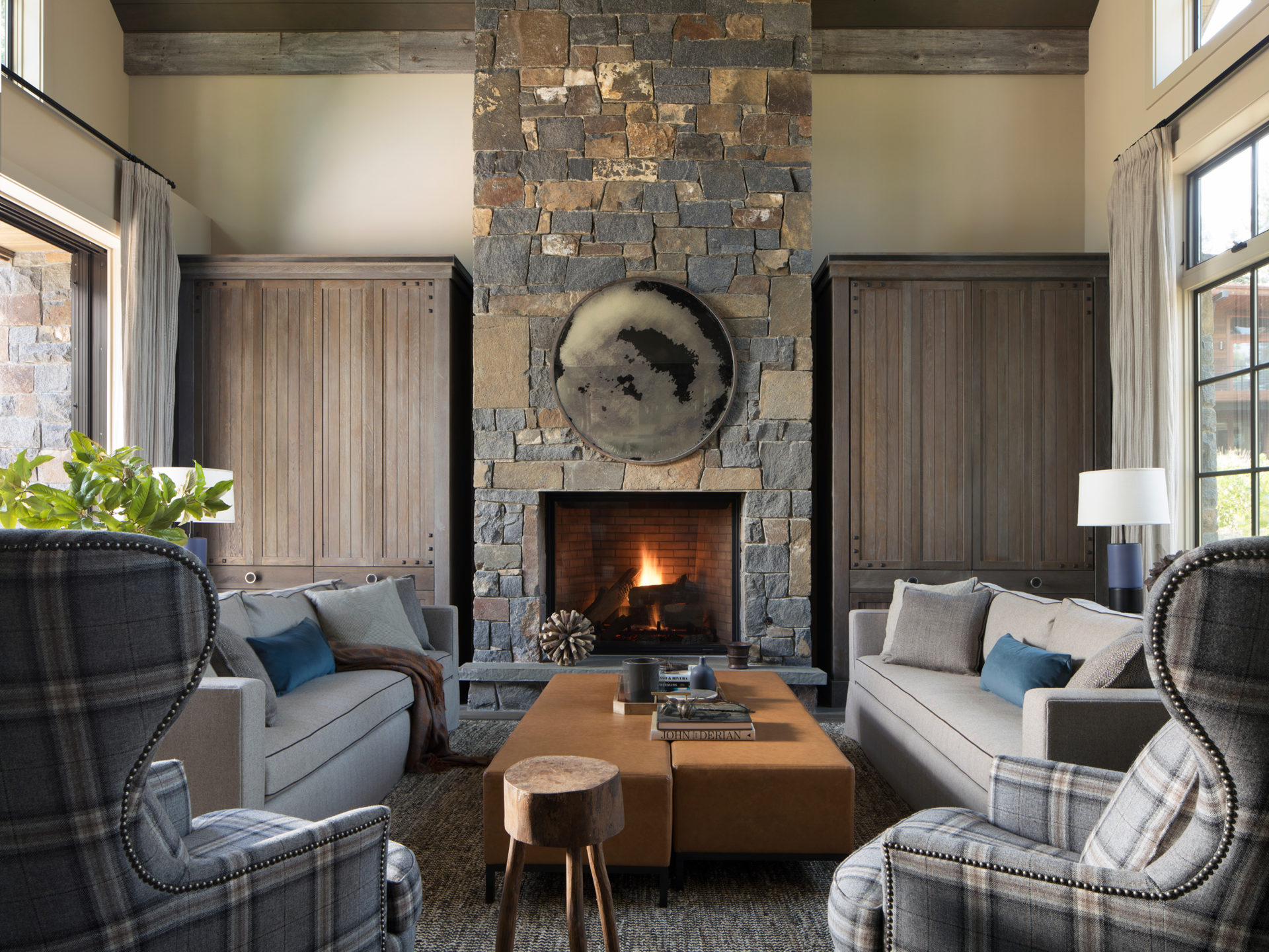 Jennifer_robins_interiors_projects_martis_camp_Del_Grand_06_HR_living_room_LR
