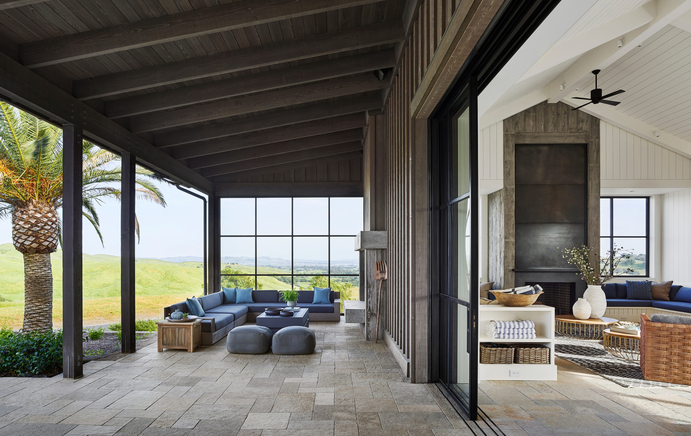 Jennifer_robins_interiors_projects_napa_valley_8_ext_exterior_interior_int_lookthrough_fireplace_living_room_LR_seating