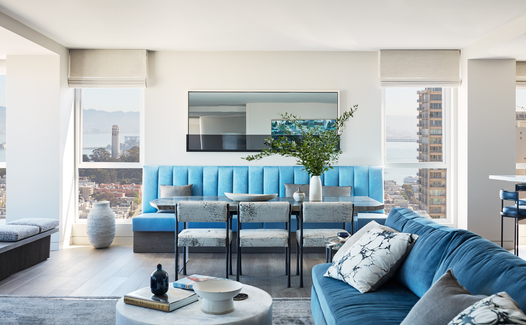 Jennifer_robins_interiors_projects_russian_hill_SF_4JRI.1070GreenSt_009_living_room_LR_eating_area