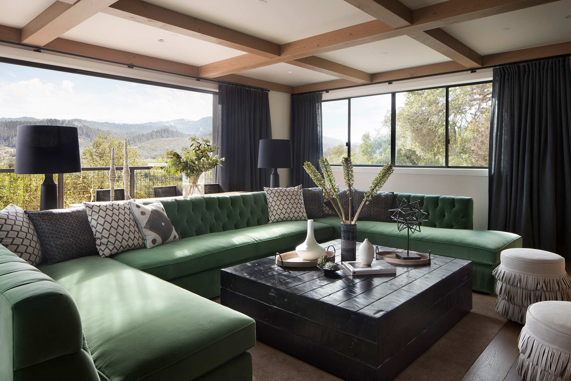Jennifer_robins_interiors_projects_st_helena_IIII_Conn_15_HR_living_room_LR_couch