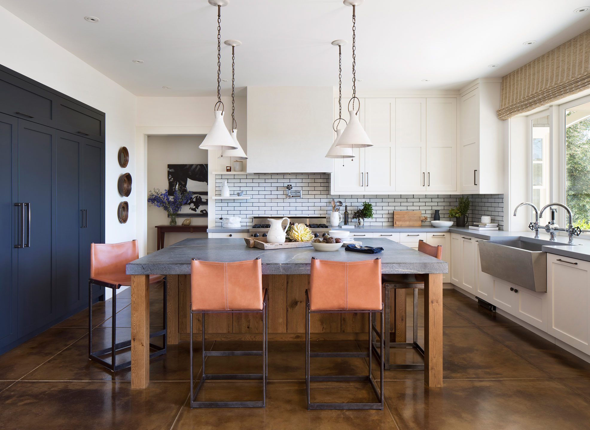Jennifer_robins_interiors_projects_st_helena_III_8Fish_02_HR_kitchen
