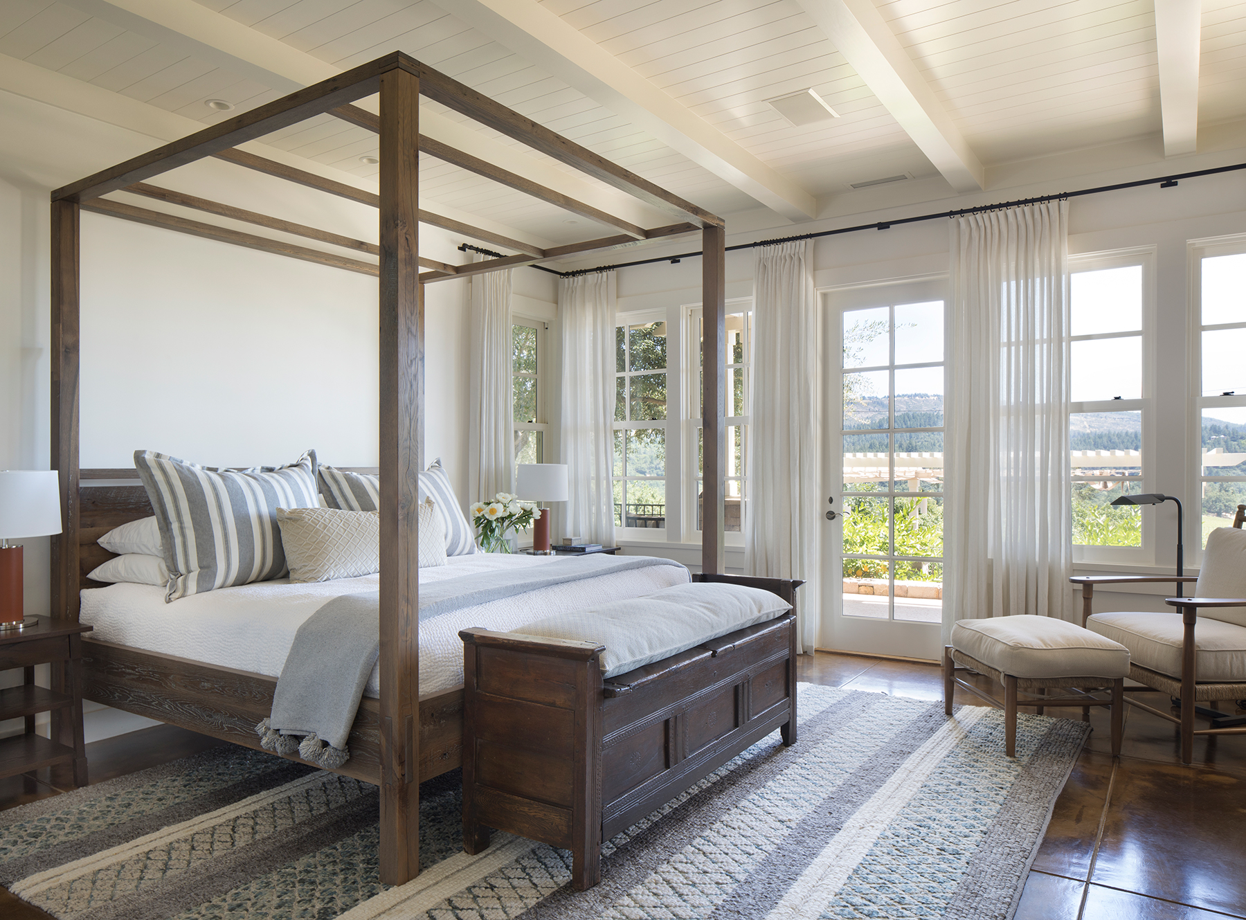 Jennifer_robins_interiors_projects_st_helena_III_Fish_09_HR_bedroom_BR