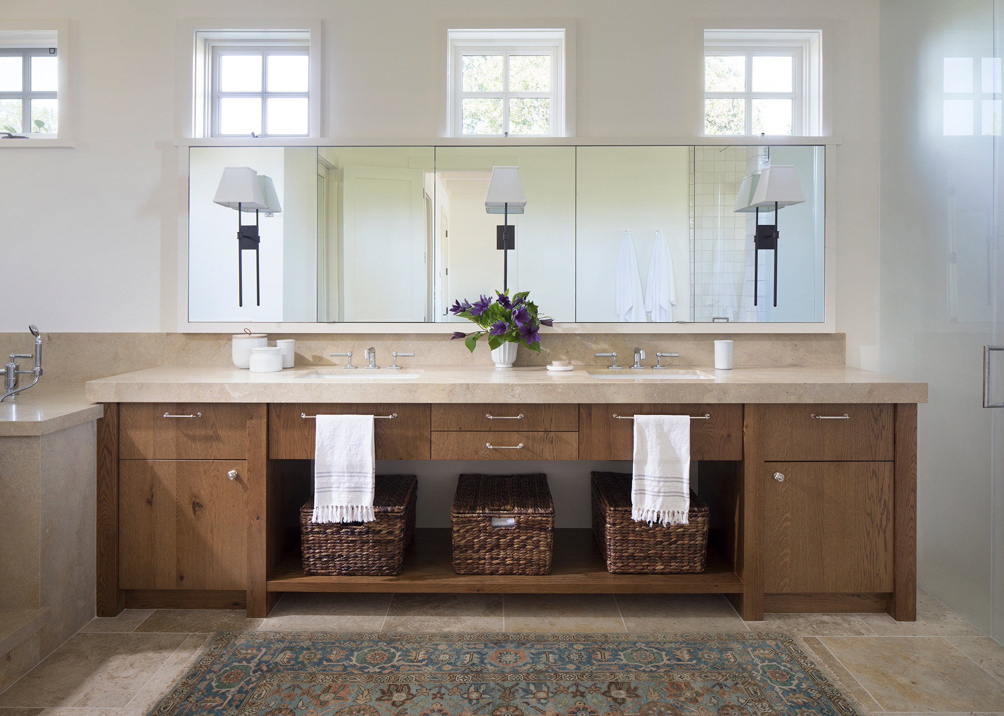 Jennifer_robins_interiors_projects_st_helena_III_Fish_14_HR_bathroom_vanity_sink