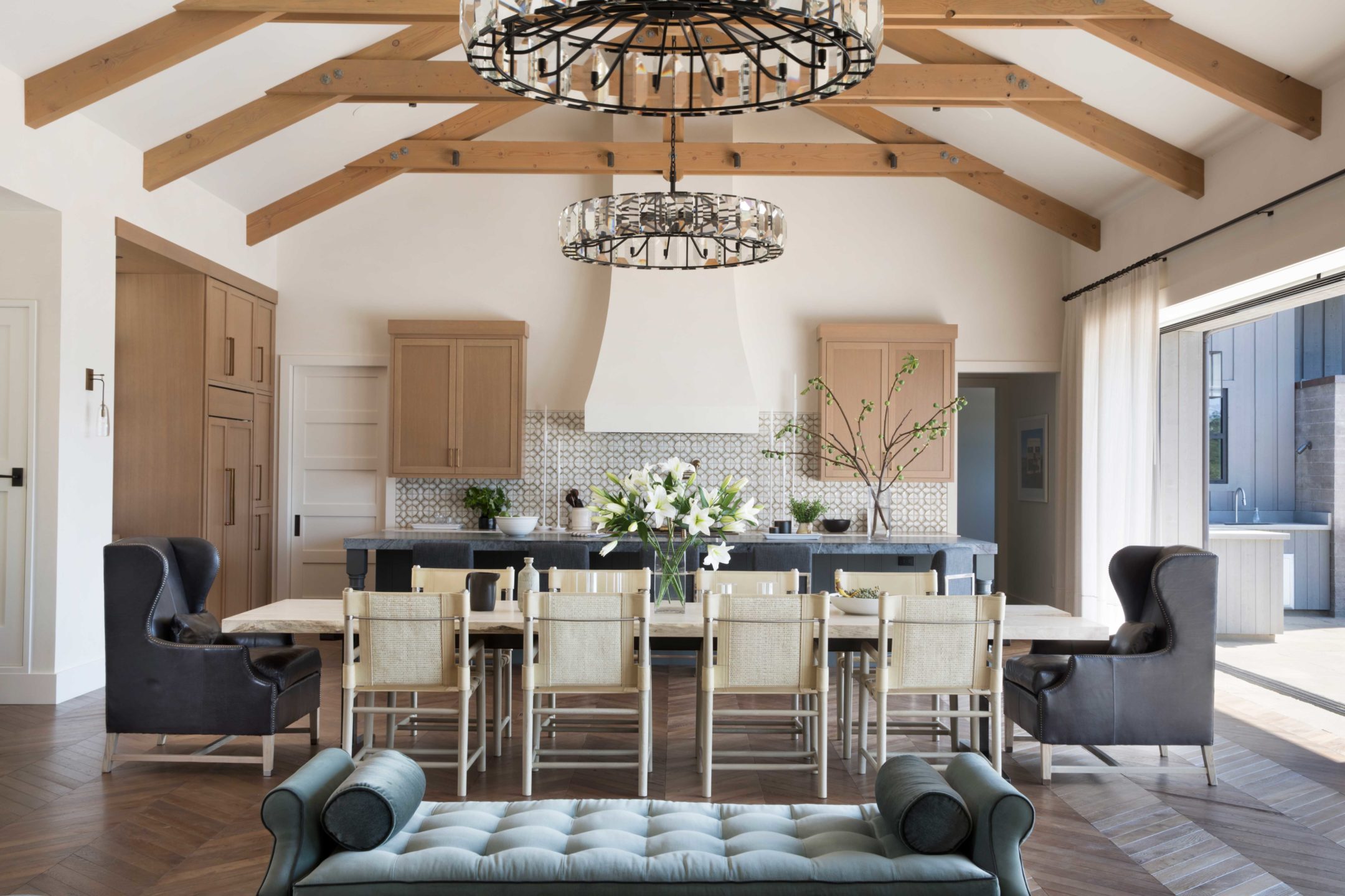 Jennifer_robins_interiors_projects_st_helena_LR_living_room_4Conn_08_HR