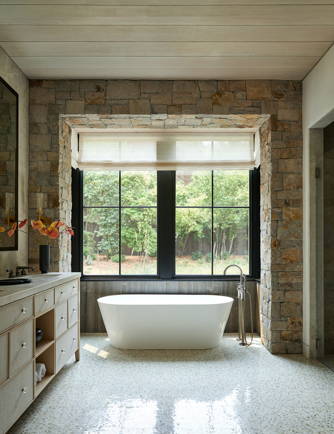Jennifer-Robin-Interiors-Project-Woodside-12-Main-Bathroom-Bathtub
